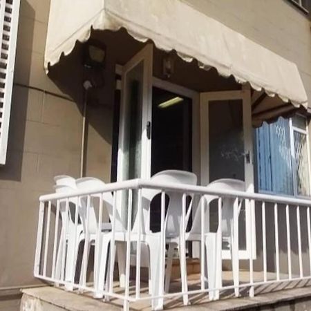 Spacious 1 Bedroom, Self Catering Apartment In Glenwood, Durban Exterior foto